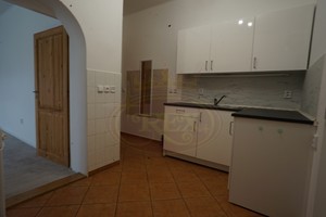 Pronájem bytu 2+1 v osobním vl. v Jaroměři, …